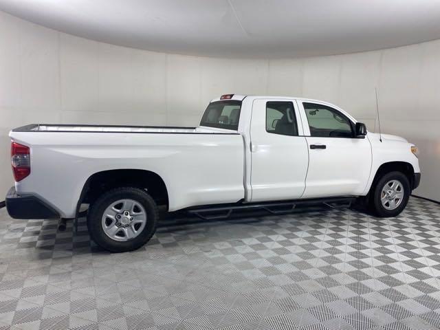 2015 Toyota Tundra 4WD Truck Vehicle Photo in MEDINA, OH 44256-9001