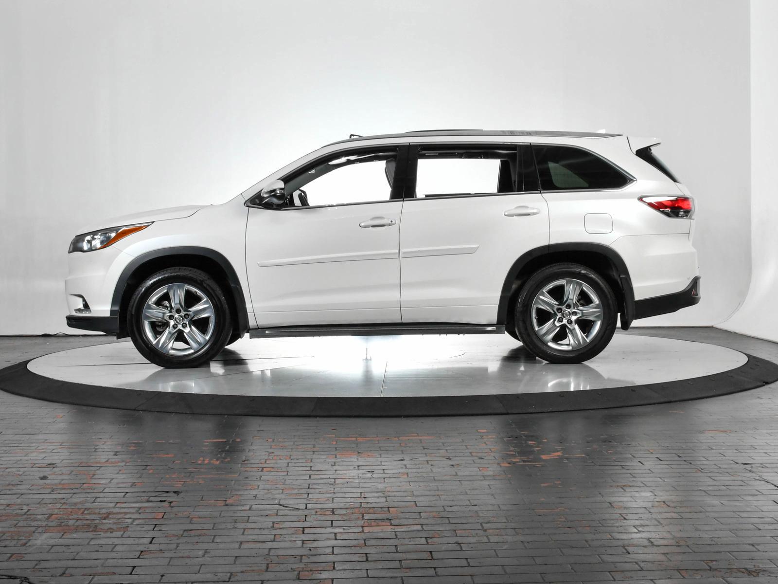 2015 Toyota Highlander Vehicle Photo in DALLAS, TX 75235