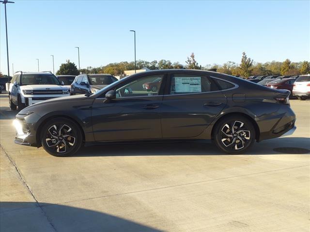 2025 Hyundai SONATA Vehicle Photo in Peoria, IL 61615