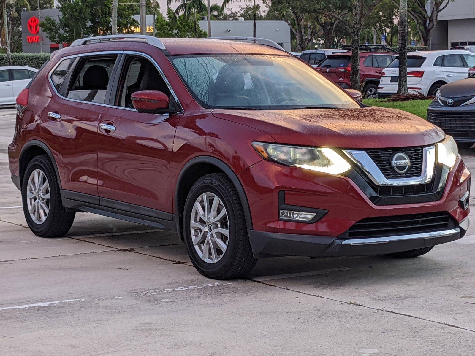 2018 Nissan Rogue Vehicle Photo in Davie, FL 33331