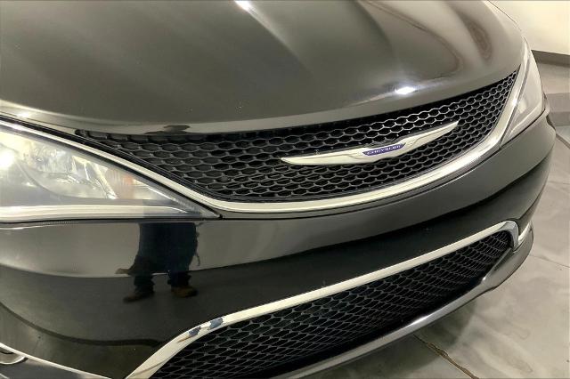 2020 Chrysler Pacifica Vehicle Photo in Kansas City, MO 64114