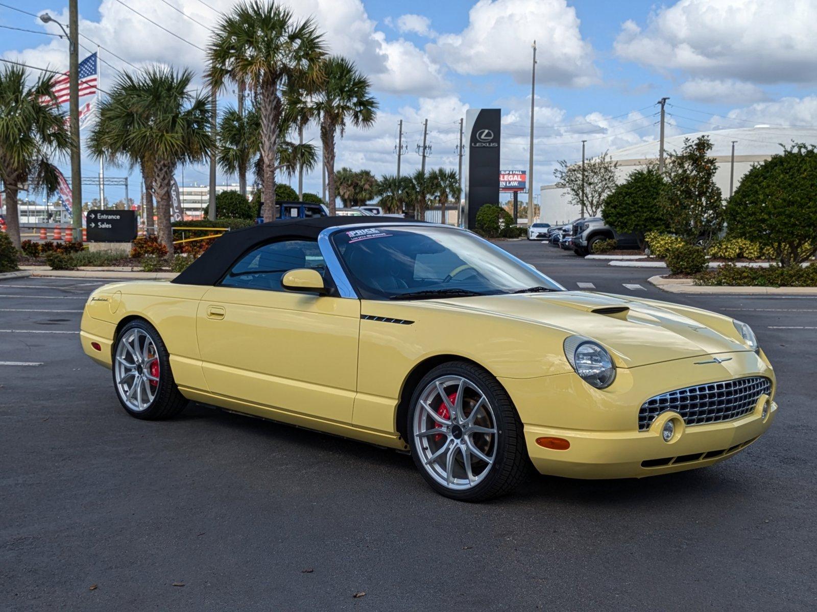 2002 Ford Thunderbird Vehicle Photo in Clearwater, FL 33761