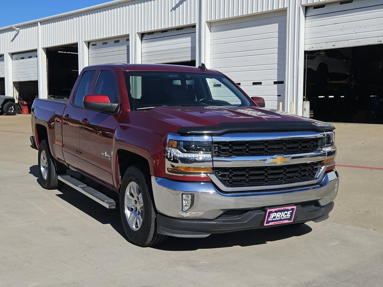 2018 Chevrolet Silverado 1500 Vehicle Photo in NORTH RICHLAND HILLS, TX 76180-7199