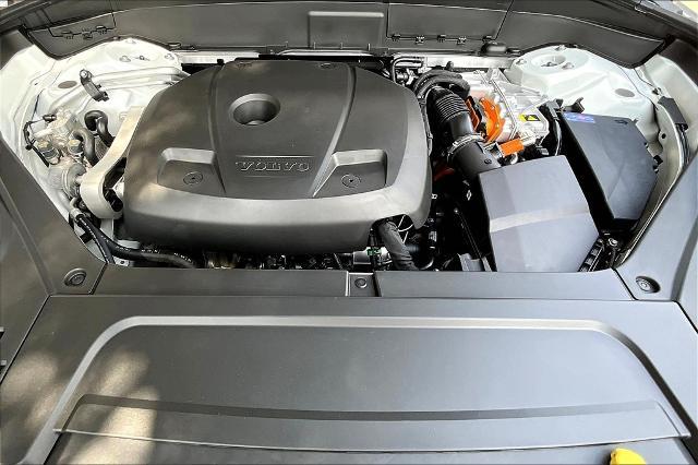 2024 Volvo XC90 Recharge Plug-In Hybrid Vehicle Photo in Houston, TX 77007