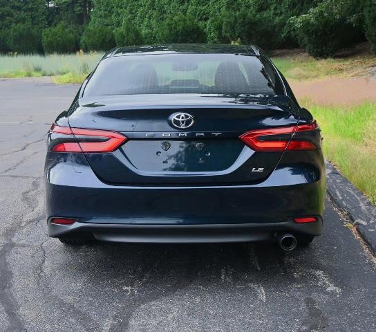 2018 Toyota Camry Vehicle Photo in NORWOOD, MA 02062-5222