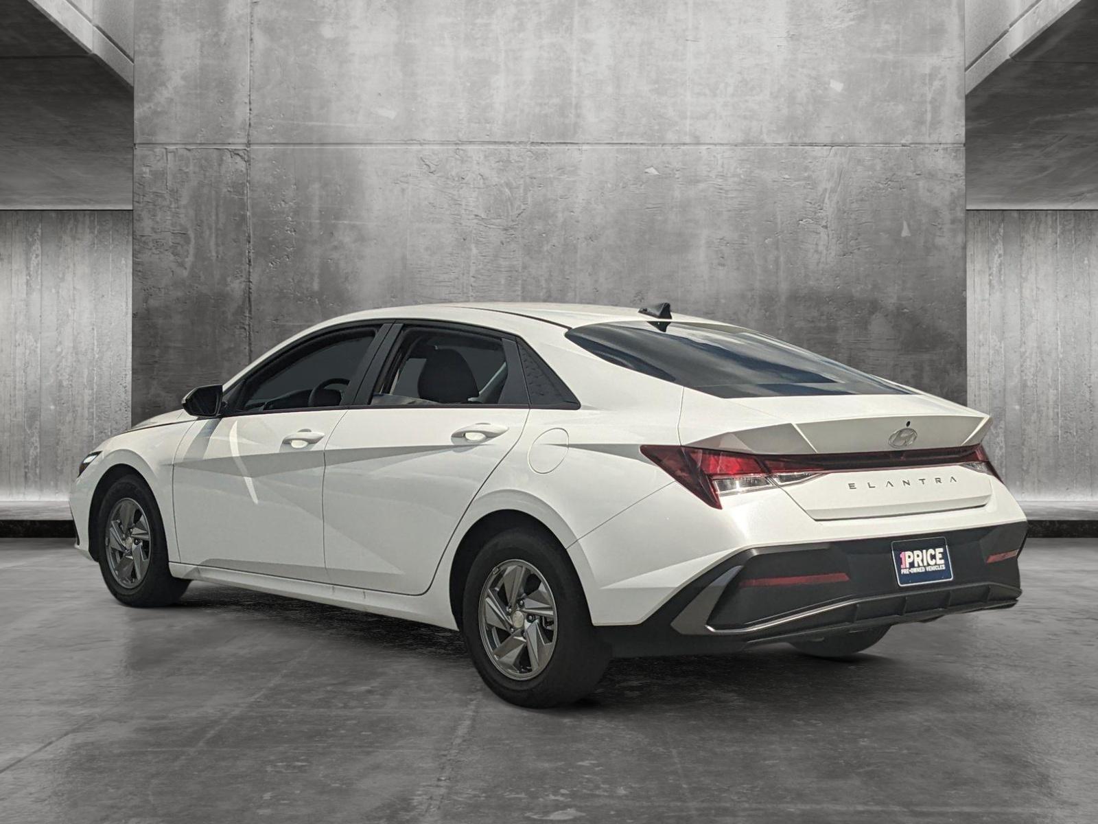 2024 Hyundai ELANTRA Vehicle Photo in Towson, MD 21204