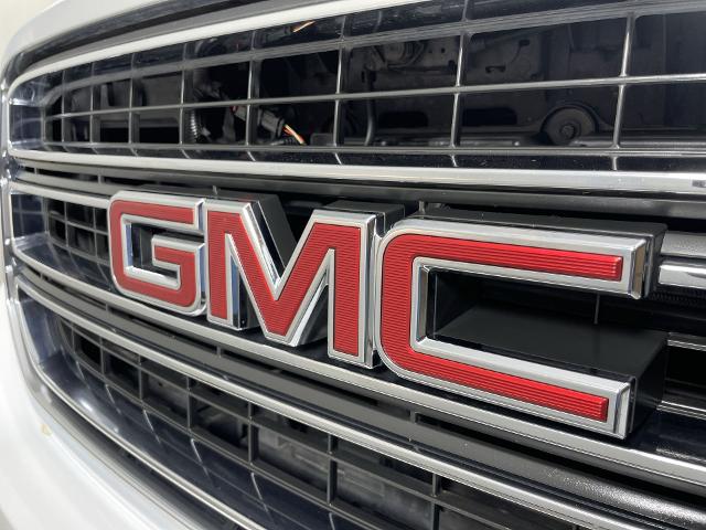 2020 GMC Yukon XL Vehicle Photo in GILBERT, AZ 85297-0402