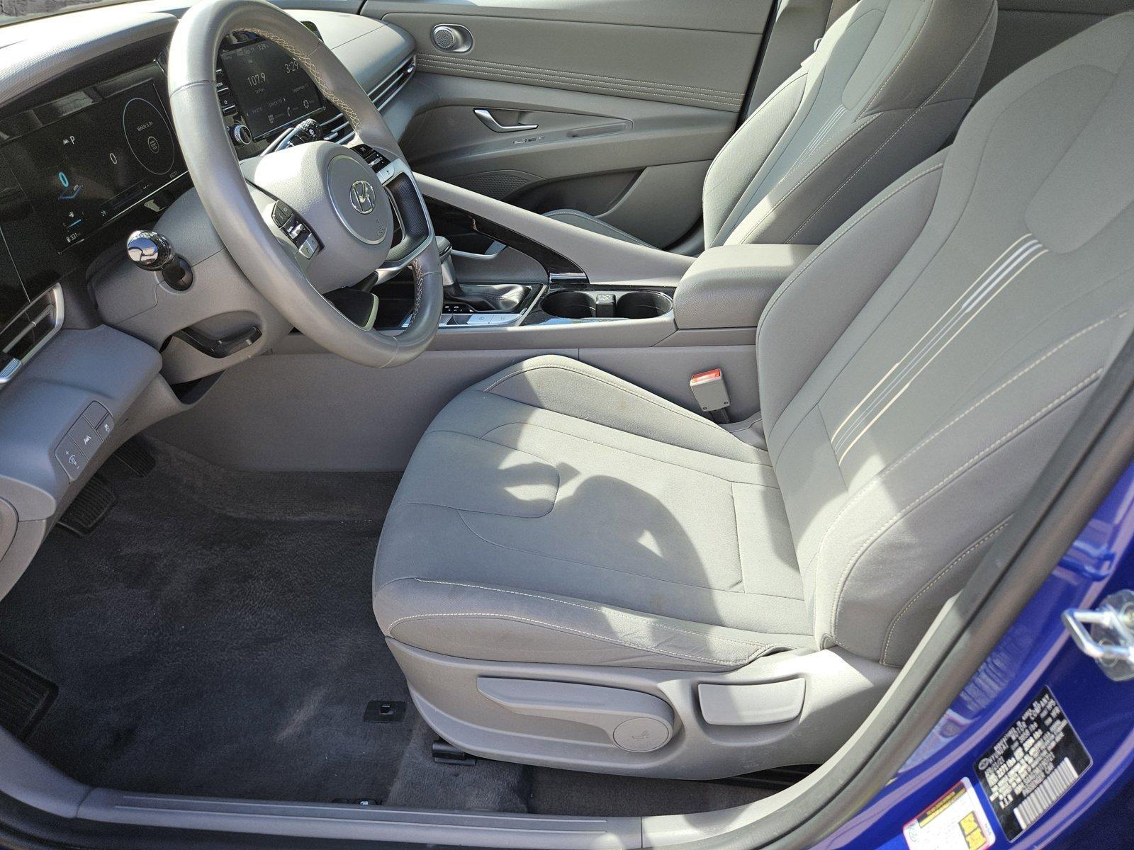 2021 Hyundai ELANTRA Vehicle Photo in NORTH RICHLAND HILLS, TX 76180-7199