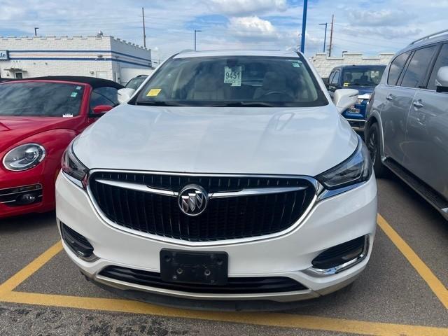 Used 2019 Buick Enclave Essence with VIN 5GAERBKW5KJ317912 for sale in Saint Louis, MO