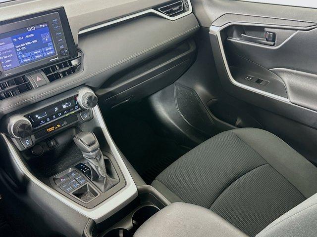 2021 Toyota RAV4 Vehicle Photo in Flemington, NJ 08822