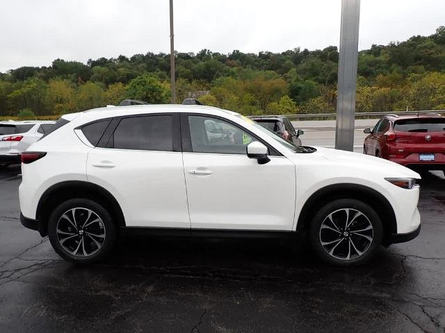 2022 Mazda CX-5 Vehicle Photo in ZELIENOPLE, PA 16063-2910