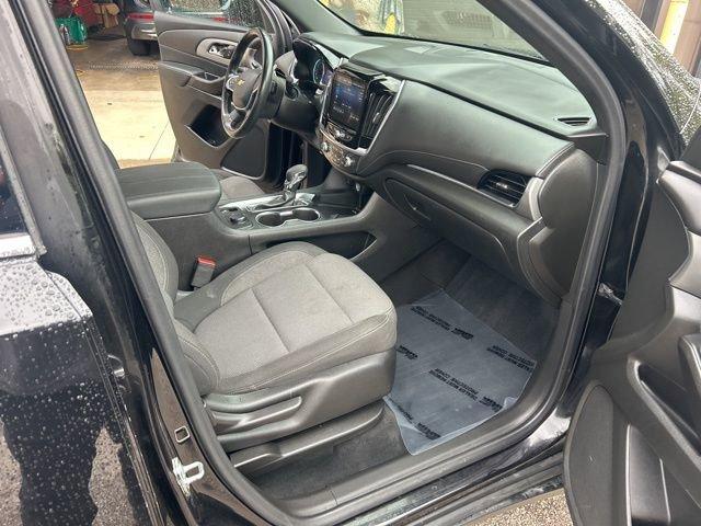 2022 Chevrolet Traverse Vehicle Photo in MEDINA, OH 44256-9631