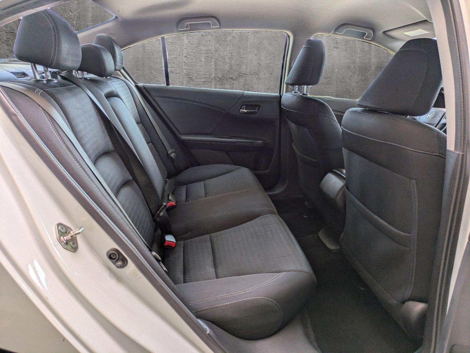 2015 Honda Accord Sedan Vehicle Photo in Tustin, CA 92782