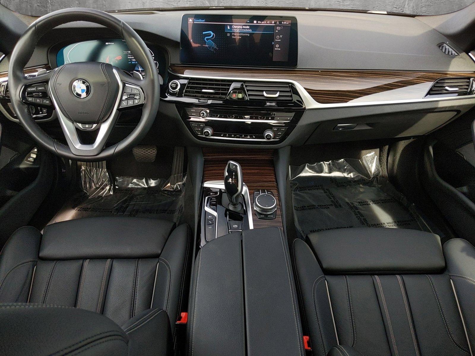 2021 BMW 530e xDrive Vehicle Photo in Clearwater, FL 33761