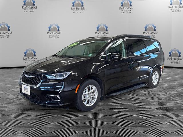 Used 2022 Chrysler Pacifica Touring L with VIN 2C4RC1BG0NR155871 for sale in Lexington, KY