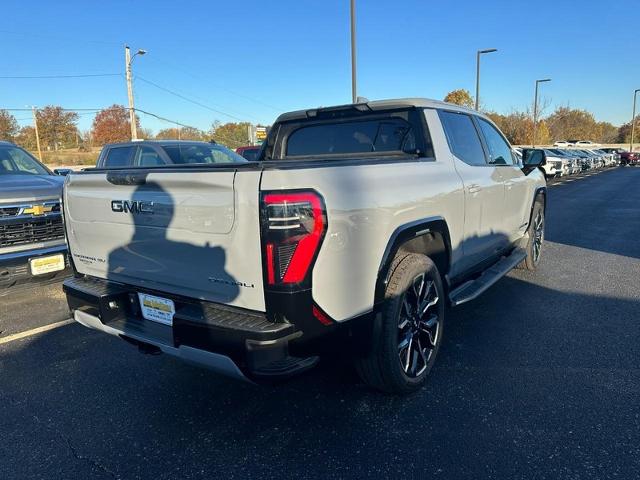 2024 GMC Sierra EV Vehicle Photo in COLUMBIA, MO 65203-3903