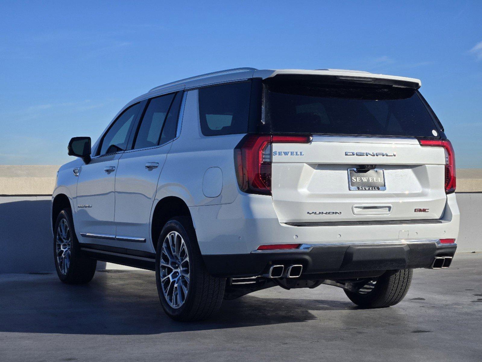 2025 GMC Yukon Vehicle Photo in DALLAS, TX 75209-3016