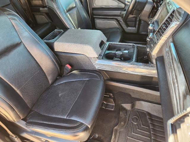 2019 Ford Super Duty F-450 DRW Vehicle Photo in Pilot Point, TX 76258