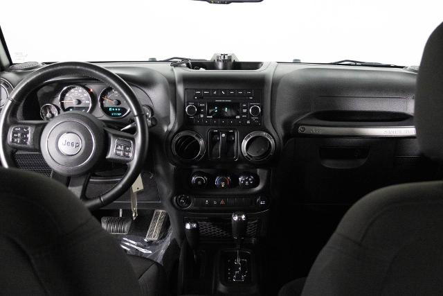 2017 Jeep Wrangler Vehicle Photo in NORTH RIVERSIDE, IL 60546-1404