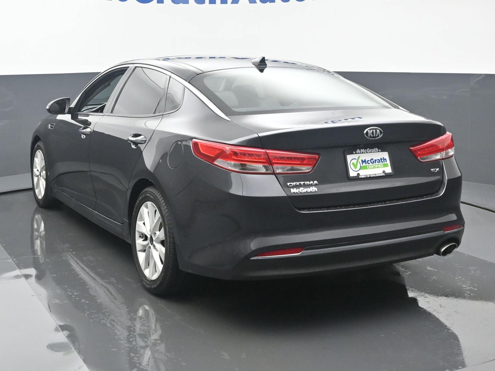 2018 Kia Optima Vehicle Photo in Marion, IA 52302