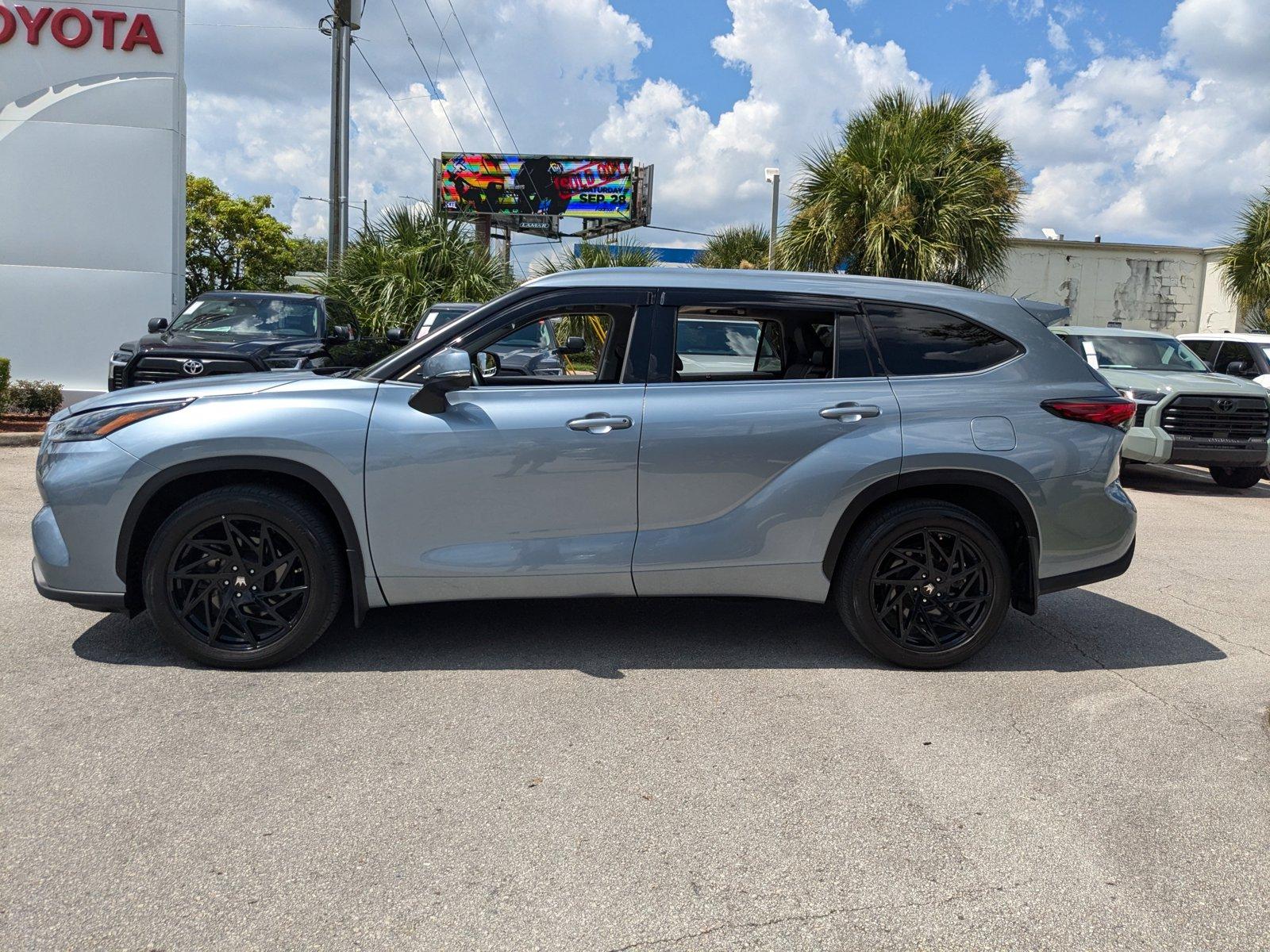 2021 Toyota Highlander Vehicle Photo in Winter Park, FL 32792