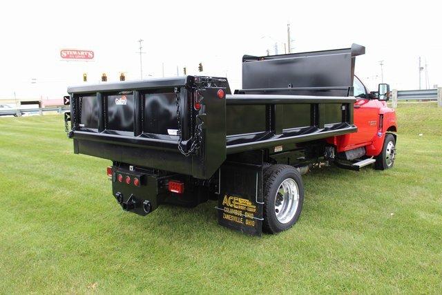 2023 Chevrolet Silverado 5500 HD Vehicle Photo in SAINT CLAIRSVILLE, OH 43950-8512