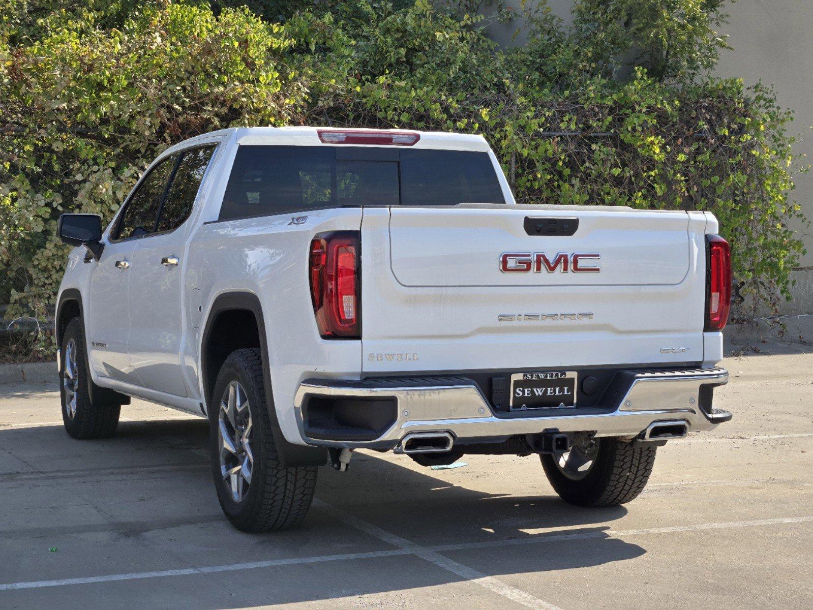 2024 GMC Sierra 1500 Vehicle Photo in DALLAS, TX 75209-3016