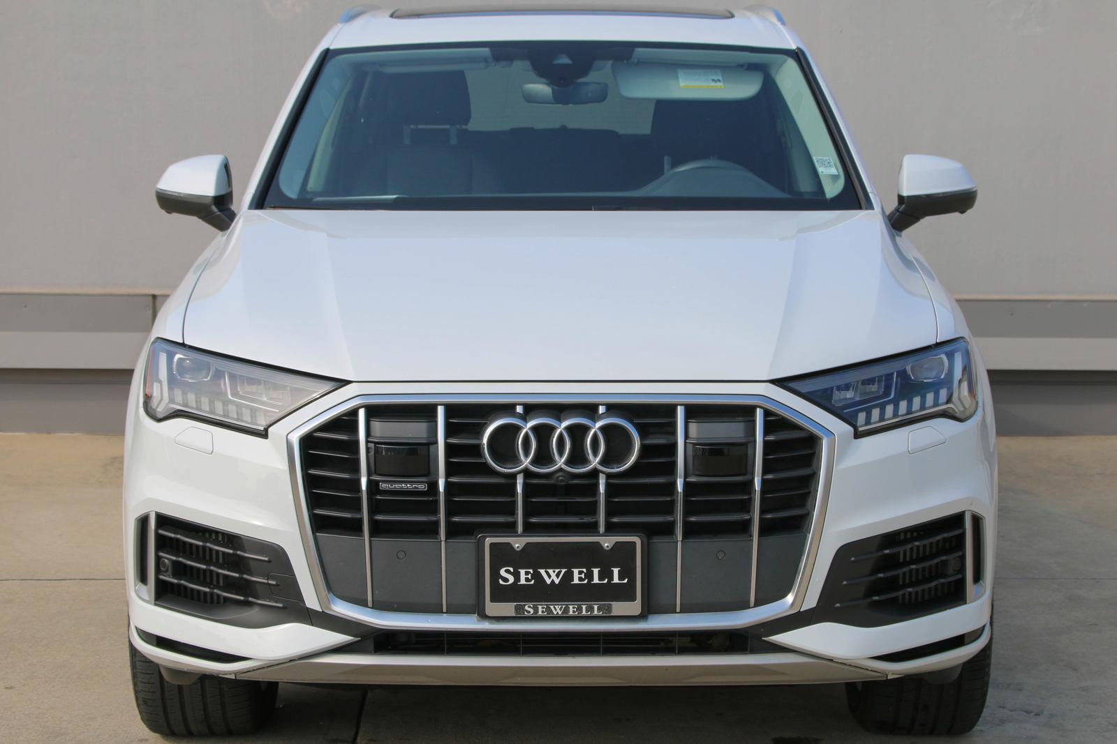 2024 Audi Q7 Vehicle Photo in SUGAR LAND, TX 77478