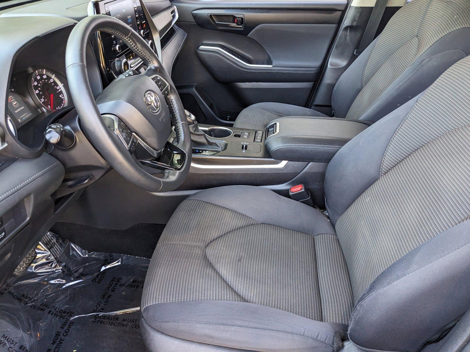 2021 Toyota Highlander Vehicle Photo in Tampa, FL 33614