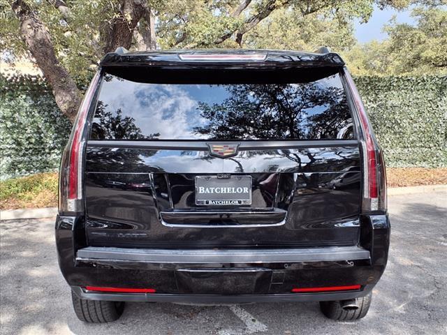 2018 Cadillac Escalade Vehicle Photo in SAN ANTONIO, TX 78230-1001