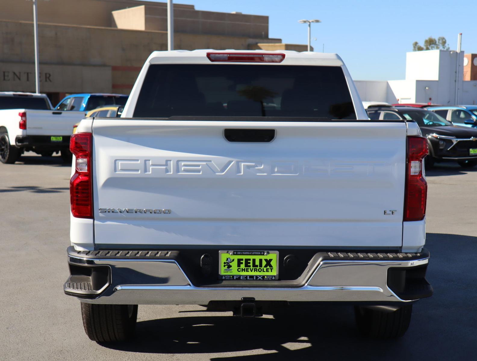 2024 Chevrolet Silverado 1500 Vehicle Photo in LOS ANGELES, CA 90007-3794