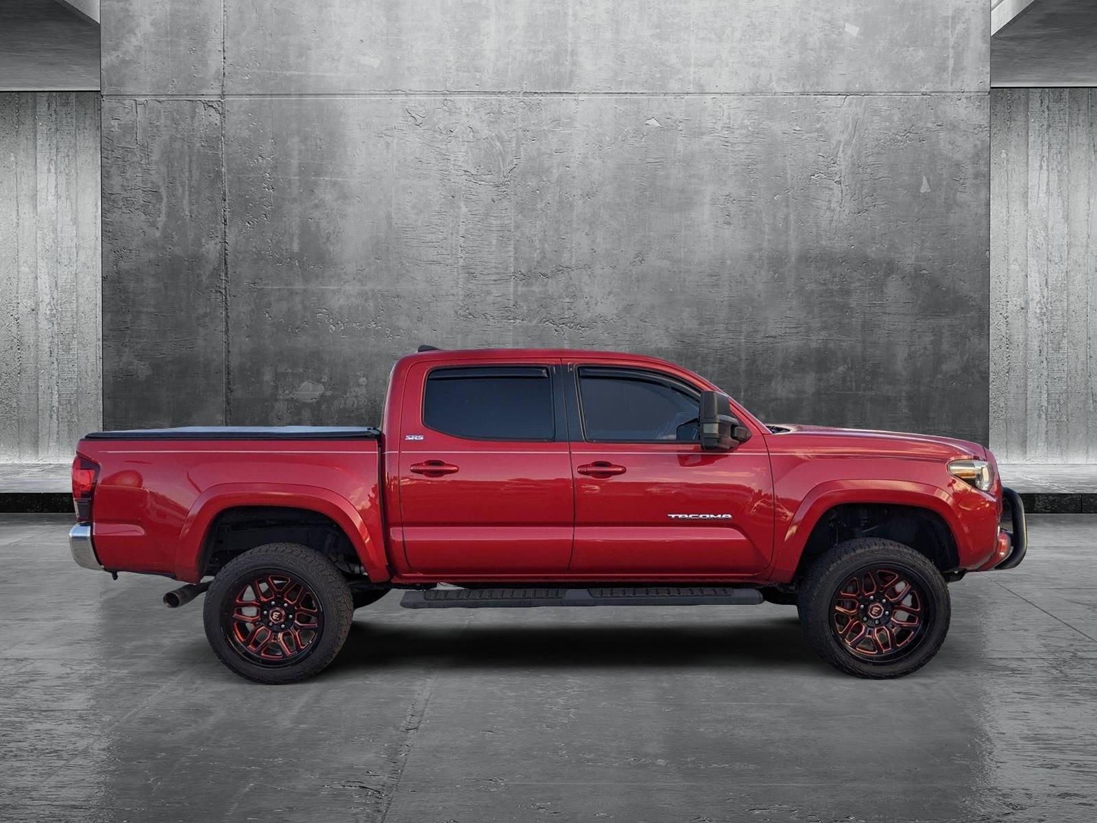 2021 Toyota Tacoma 2WD Vehicle Photo in PEMBROKE PINES, FL 33024-6534