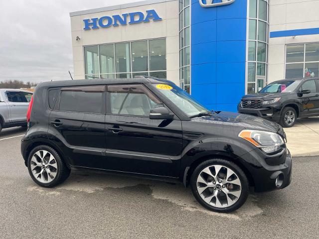 Used 2013 Kia Soul Base with VIN KNDJT2A61D7555093 for sale in Wexford, PA