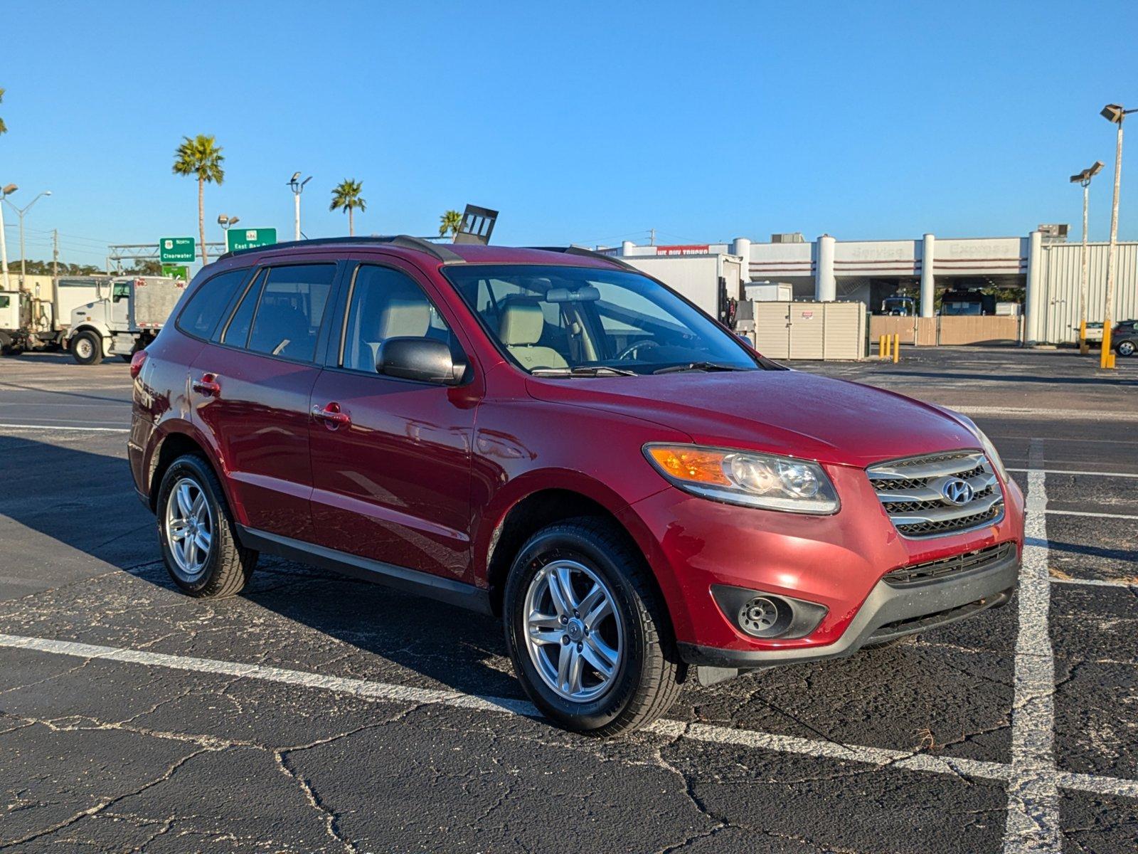 2012 Hyundai Santa Fe Vehicle Photo in CLEARWATER, FL 33764-7163