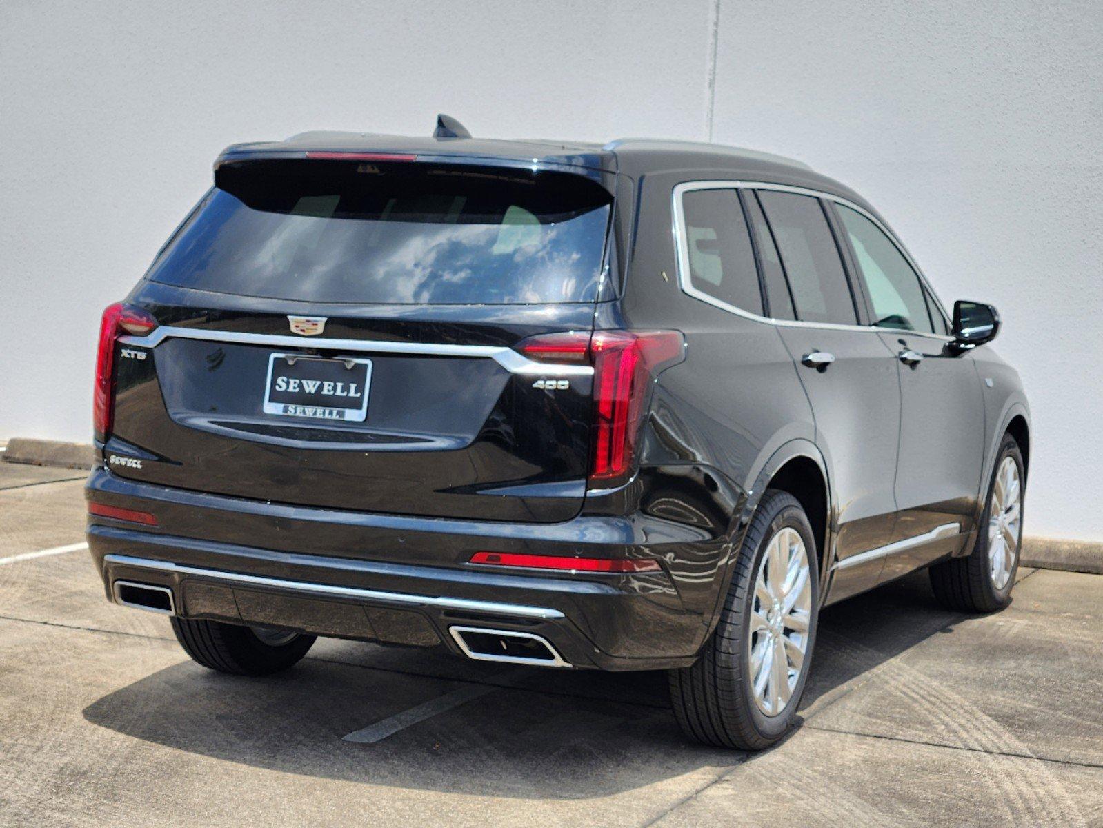 2024 Cadillac XT6 Vehicle Photo in HOUSTON, TX 77079-1502