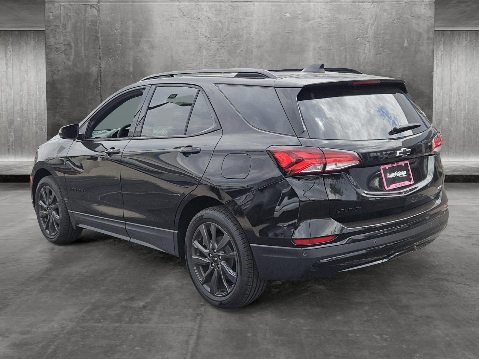 2024 Chevrolet Equinox Vehicle Photo in MESA, AZ 85206-4395