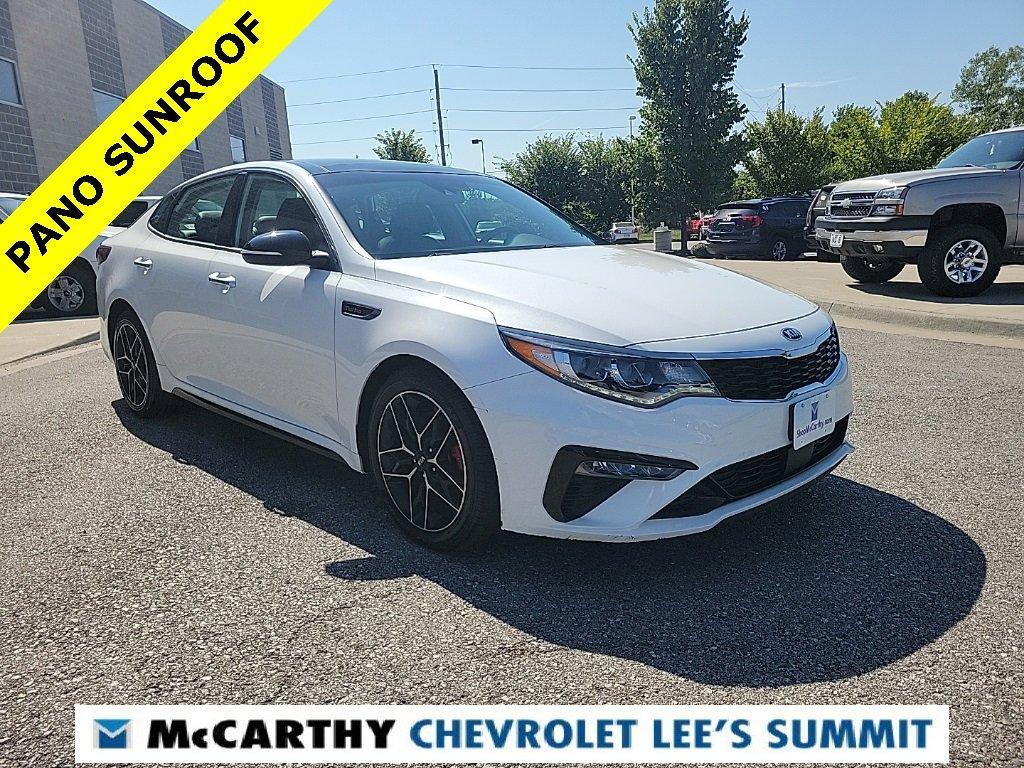 Used 2019 Kia Optima SX with VIN 5XXGW4L22KG365914 for sale in Lee's Summit, MO