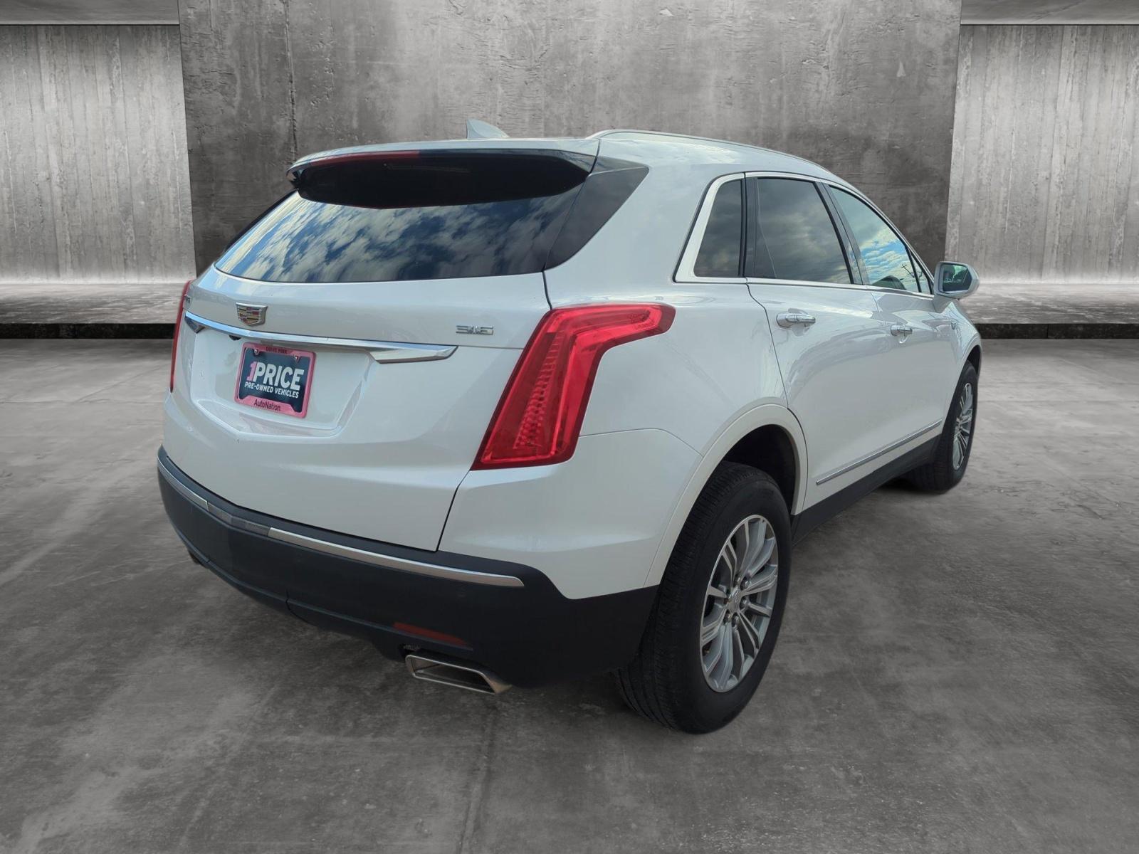 2019 Cadillac XT5 Vehicle Photo in MEMPHIS, TN 38115-1503