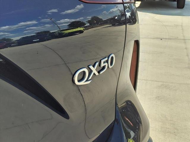 2021 INFINITI QX50 Vehicle Photo in Peoria, IL 61615