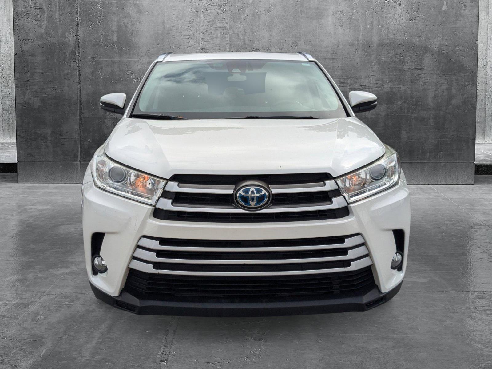 2017 Toyota Highlander Vehicle Photo in MIAMI, FL 33134-2699