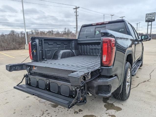 2024 GMC Sierra 1500 Vehicle Photo in POMEROY, OH 45769-1023