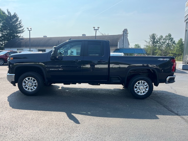 2024 Chevrolet Silverado 2500 HD Vehicle Photo in CORRY, PA 16407-0000