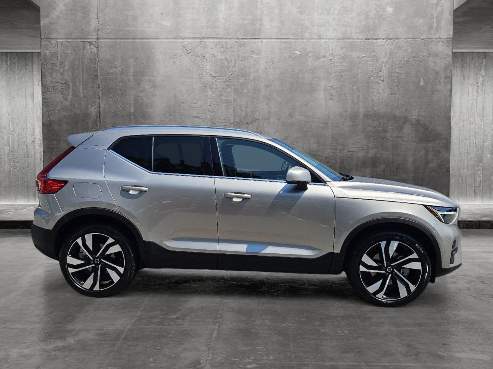 2024 Volvo XC40 Vehicle Photo in Orlando, FL 32811