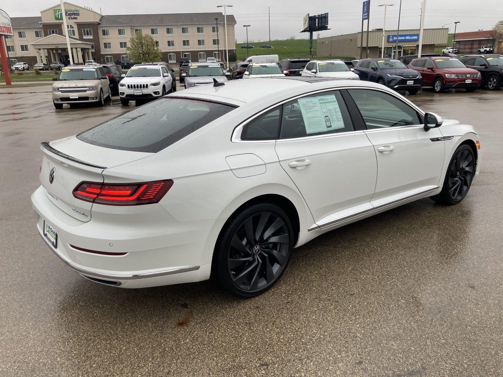 2023 Volkswagen Arteon Vehicle Photo in Marion, IA 52302