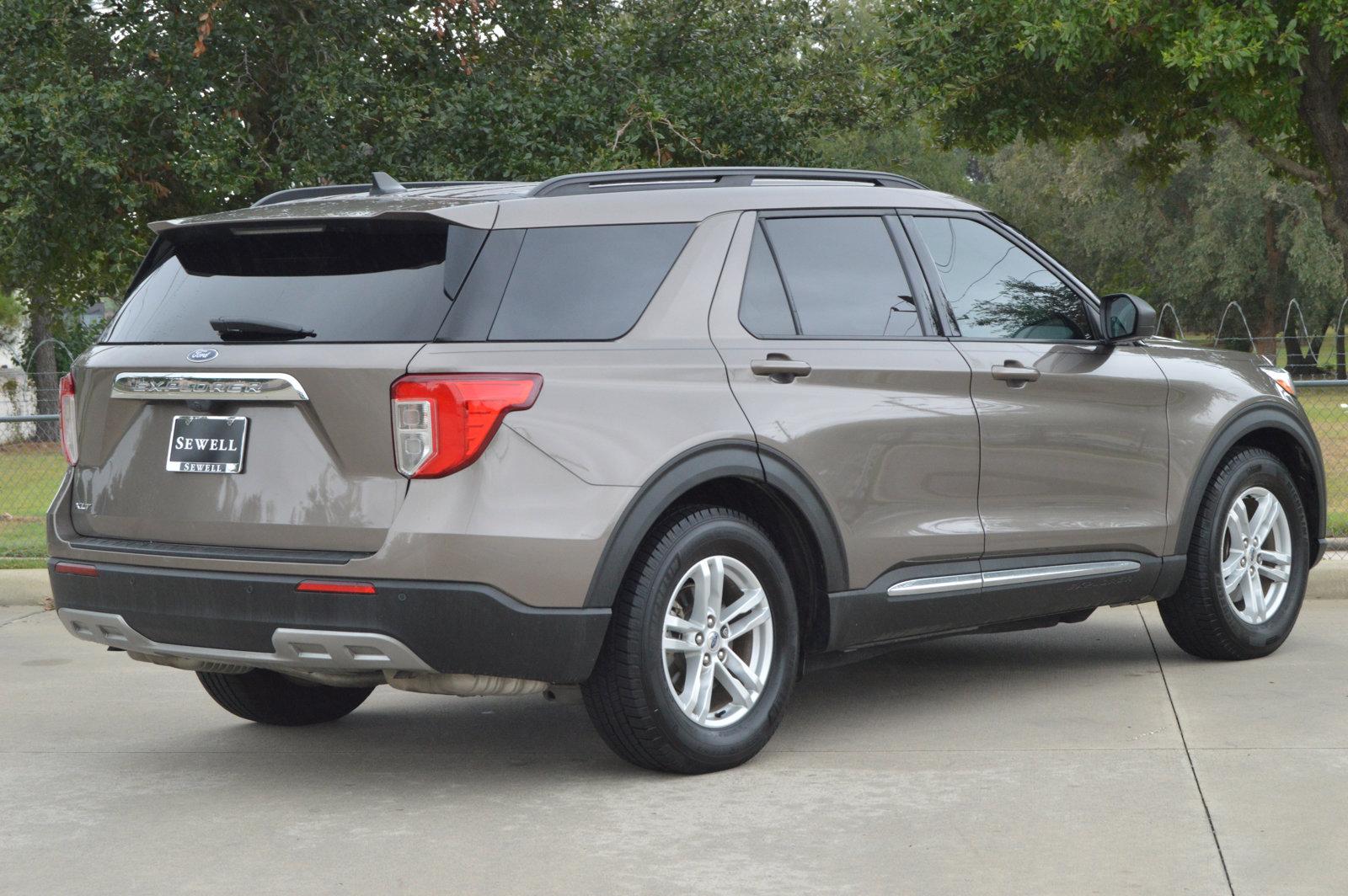 2021 Ford Explorer Vehicle Photo in Houston, TX 77090