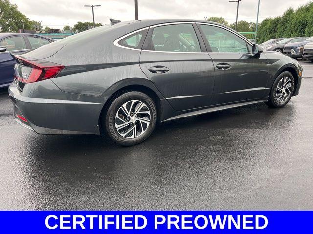 2021 Hyundai SONATA Hybrid Vehicle Photo in Highland, IN 46322-2506