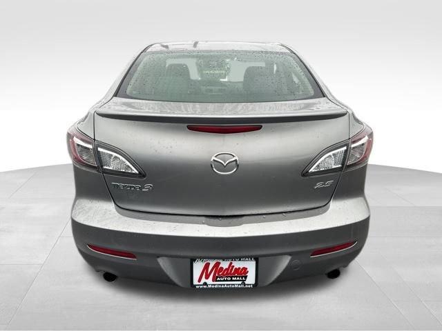 2011 Mazda Mazda3 Vehicle Photo in MEDINA, OH 44256-9631