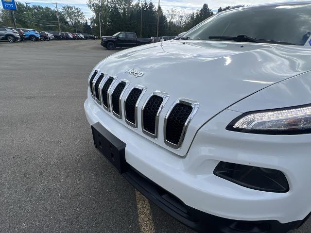 2018 Jeep Cherokee Vehicle Photo in BOSTON, NY 14025-9684