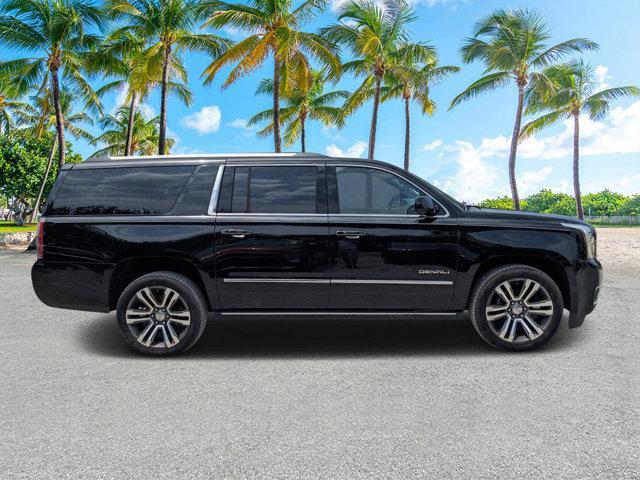 Used 2019 GMC Yukon XL Denali with VIN 1GKS2HKJ5KR234984 for sale in Arcadia, FL