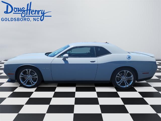 Used 2022 Dodge Challenger R/T with VIN 2C3CDZBT1NH105375 for sale in Farmville, NC